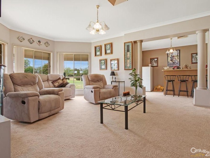 55 Reflection Drive, Louth Park NSW 2320