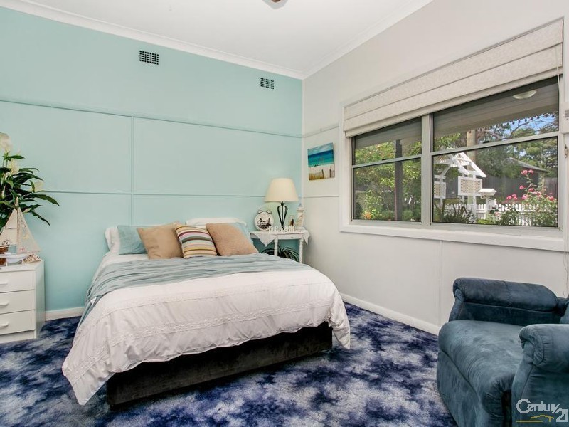 2 Clara Street, East Maitland NSW 2323