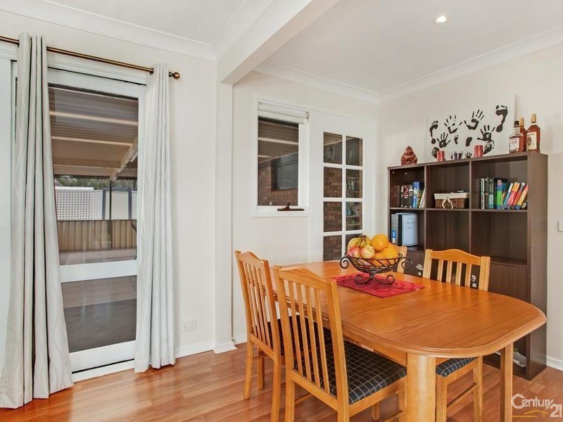 27 Dumaresq Parade, Metford NSW 2323