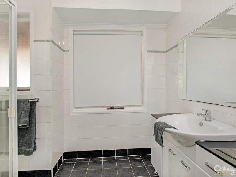 27 Dumaresq Parade, Metford NSW 2323