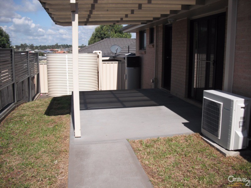 2 Hibiscus Crescent, Aberglasslyn NSW 2320