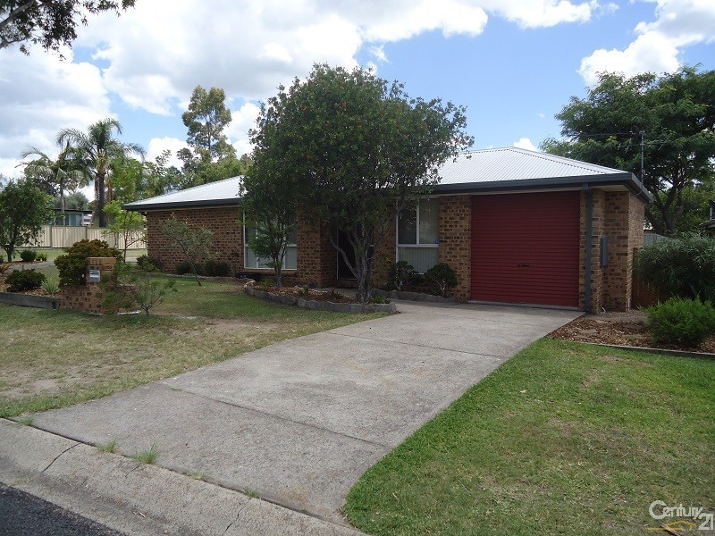 1/30 Eucalyptus Drive, Metford NSW 2323