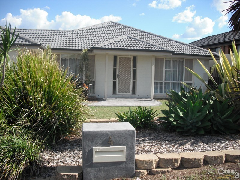 4 Wattlebird, Aberglasslyn NSW 2320