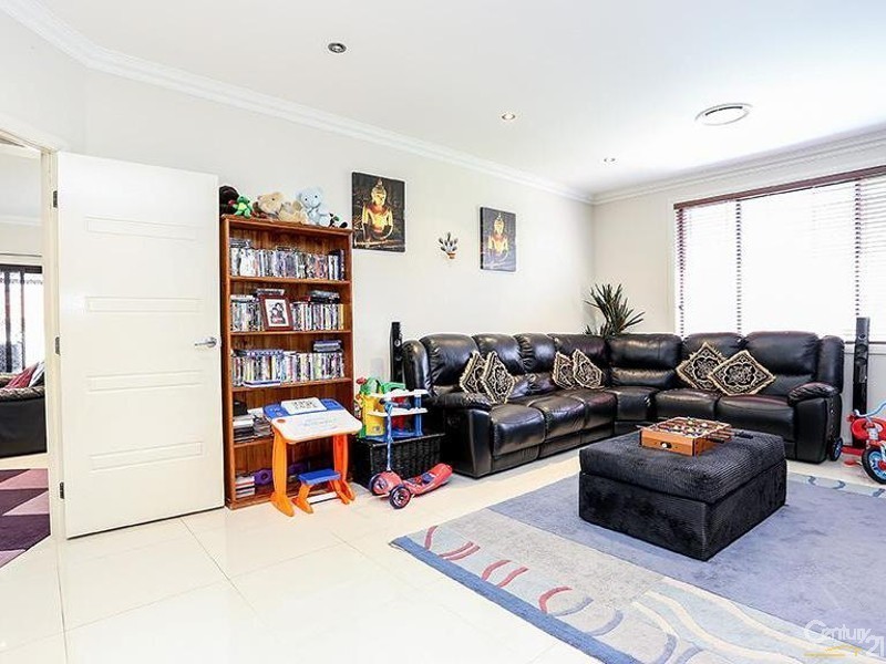 20 Acer Terrace, Thornton NSW 2322