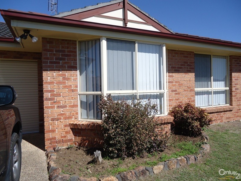 2/81 Avery, Rutherford NSW 2320