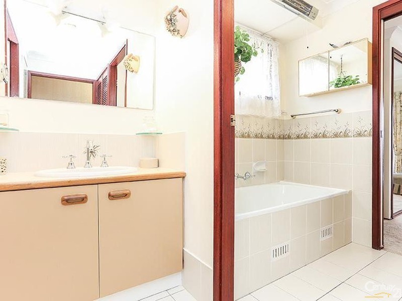 9 South Seas Drive, Ashtonfield NSW 2323