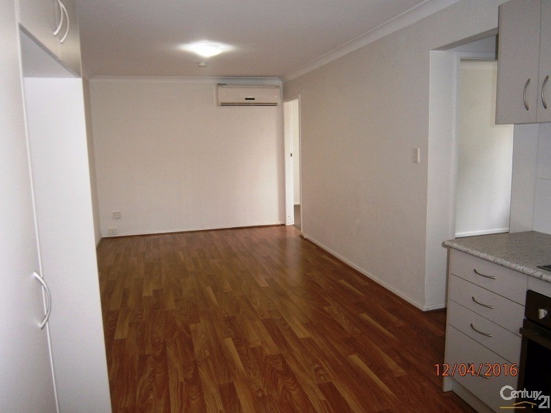 1/70 Weblands Street, Rutherford NSW 2320