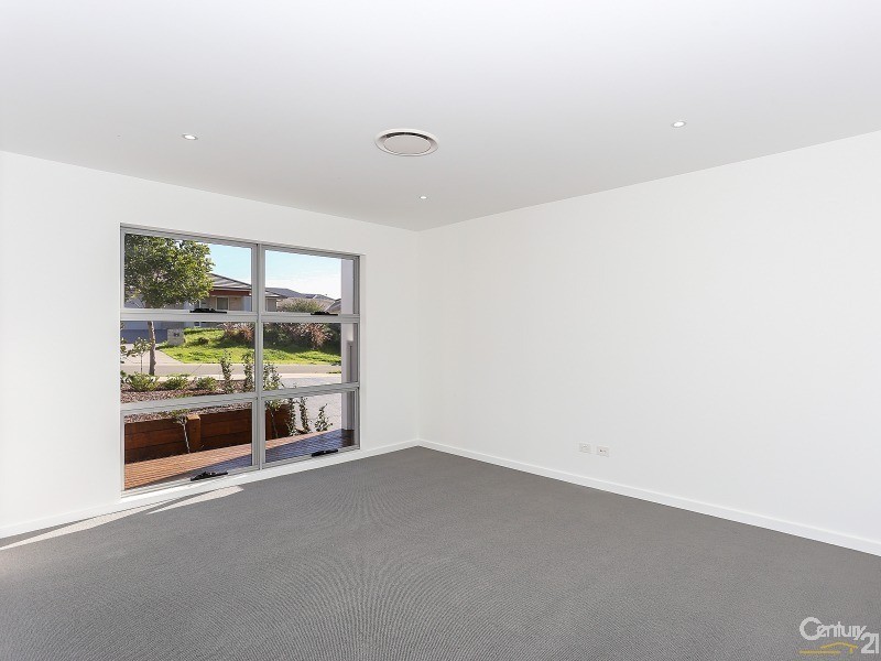 4 Heath Avenue, Aberglasslyn NSW 2320