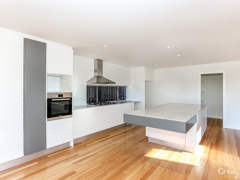 4a Heath Avenue, Aberglasslyn NSW 2320