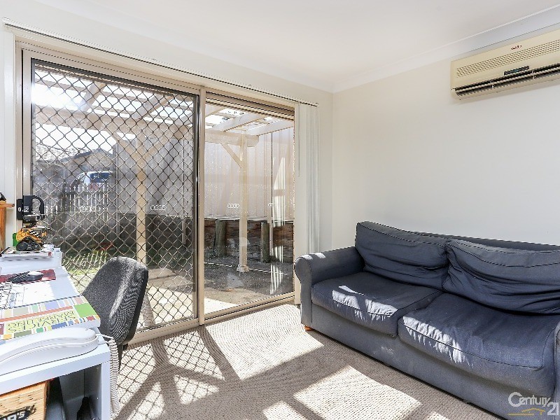 27 Lonsdale Place, Kurri Kurri NSW 2327