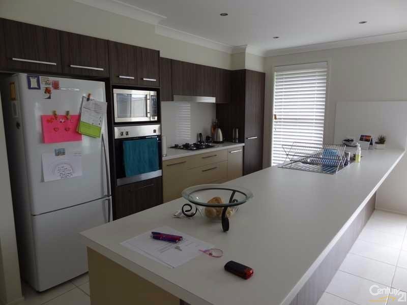 9 Johnson Drive, East Maitland NSW 2323