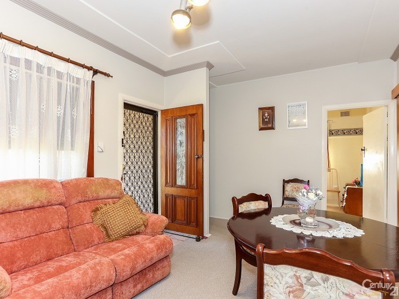 37 Brooks Street, Telarah NSW 2320