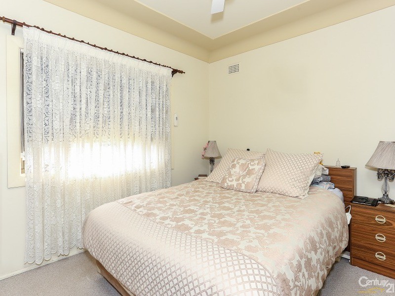 37 Brooks Street, Telarah NSW 2320