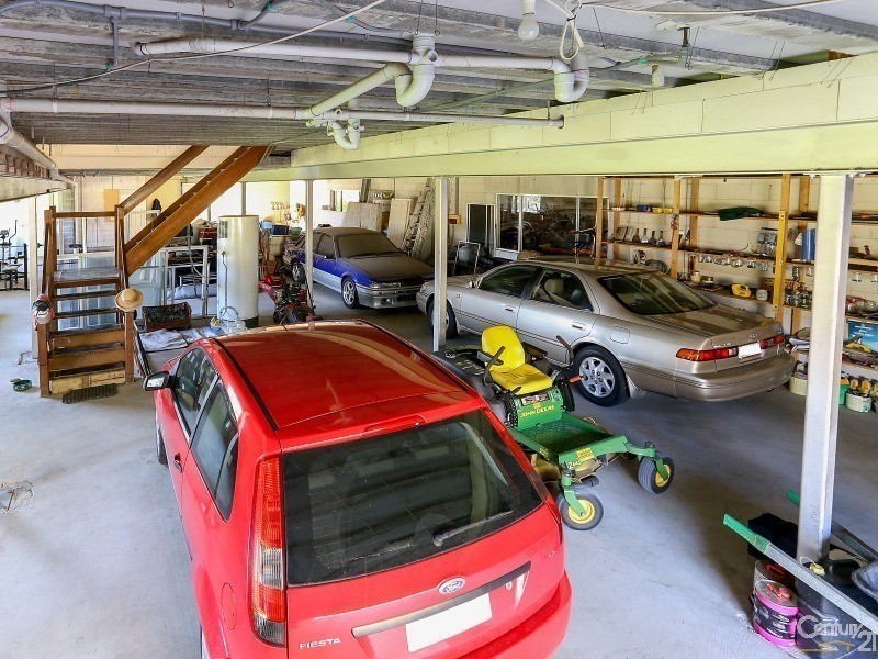 486 Louth Park Road, Louth Park NSW 2320