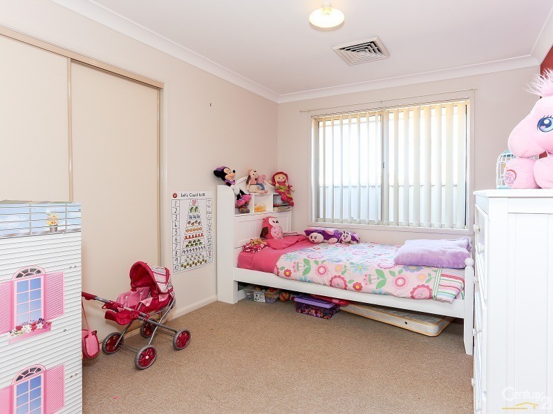 7 Wattlebird Close, Aberglasslyn NSW 2320