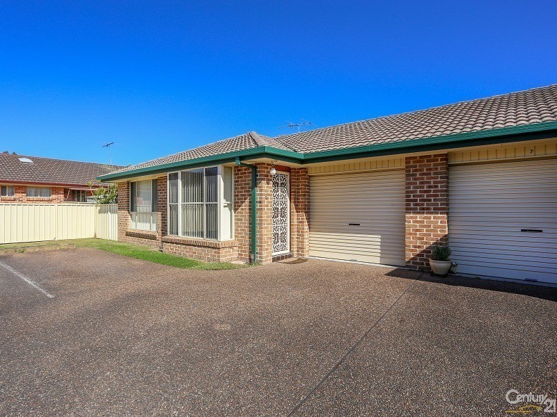 8/5 Justine Parade, Rutherford NSW 2320