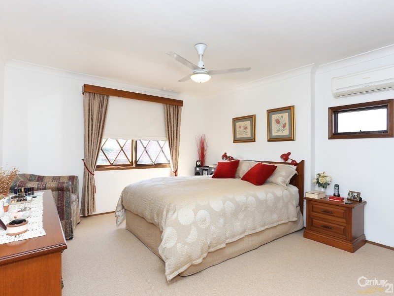 14 Wakehurst Crescent, Metford NSW 2323