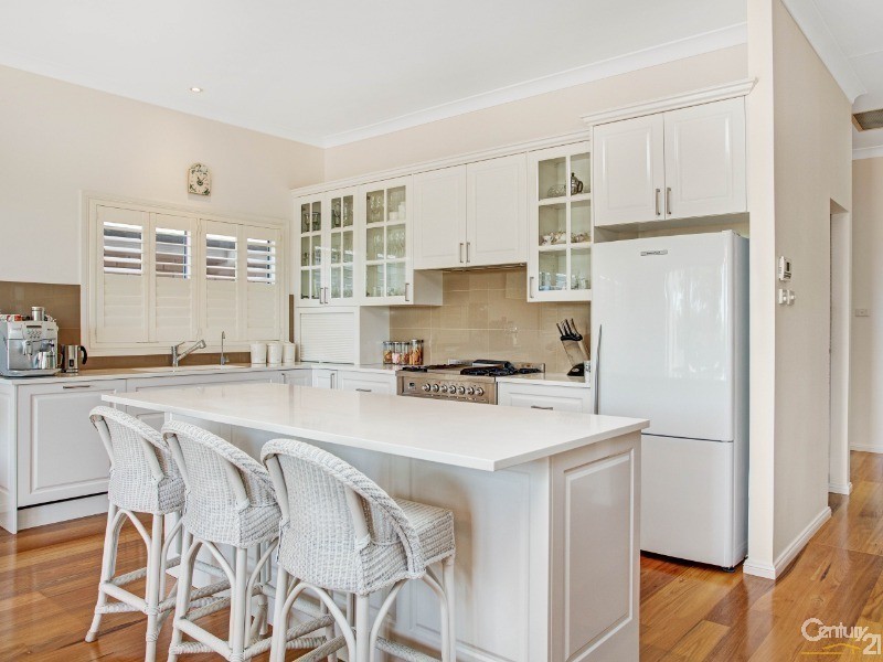 61 Melrose Street, Lorn NSW 2320