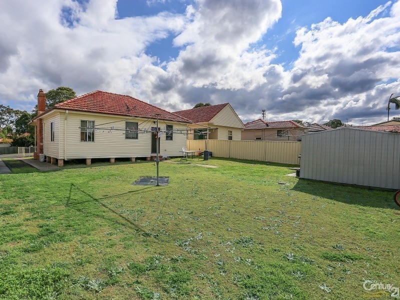 11 Neville Street, Rutherford NSW 2320