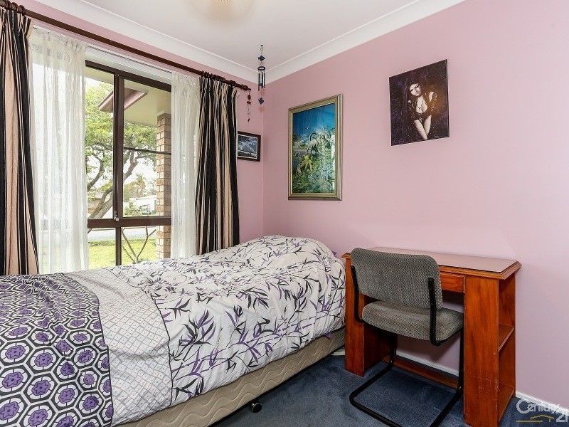 14 Dunn Place, Raymond Terrace NSW 2324