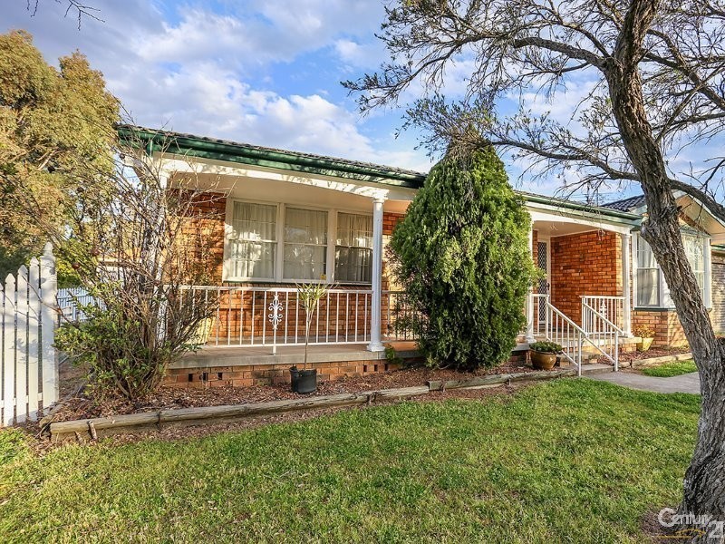 2 Verdant Drive, East Maitland NSW 2323