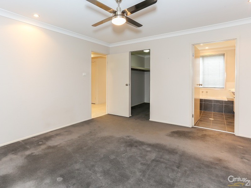 15 Lowe Street, Metford NSW 2323