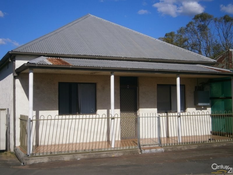 28 Hannan Street, Maitland NSW 2320