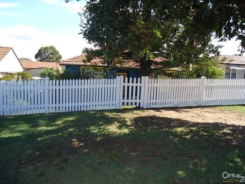 8 Neville Street, Rutherford NSW 2320