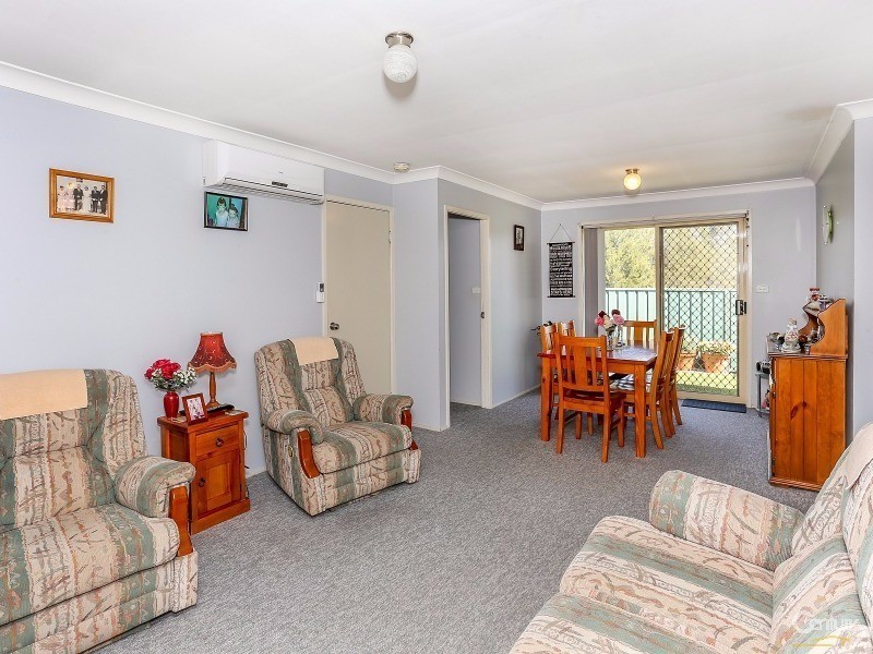 4/4 Justine Parade, Rutherford NSW 2320