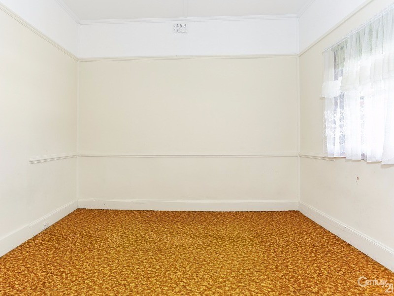 21 Tyrrell Street, Tenambit NSW 2323