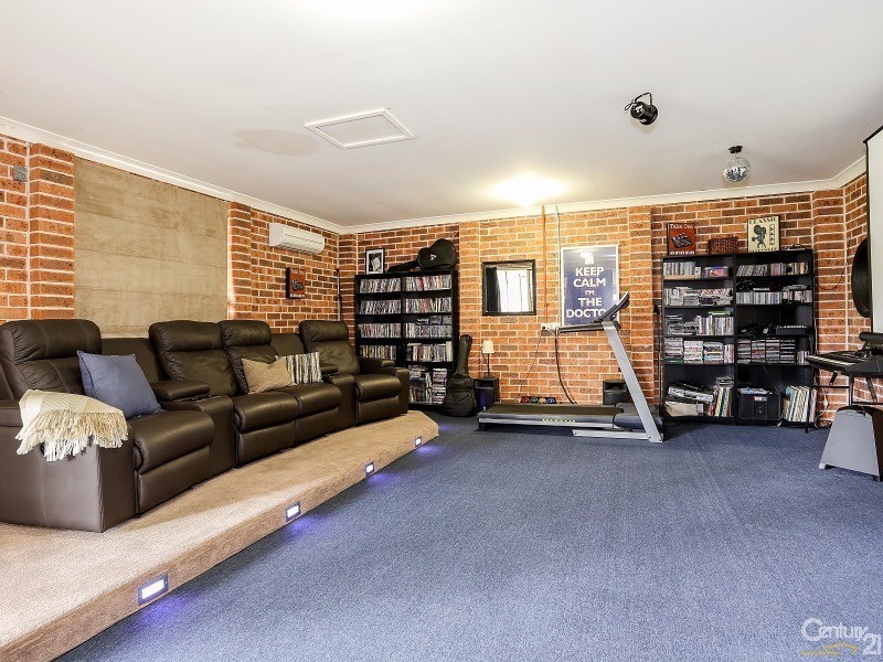 2 Brough Place, Wallalong NSW 2320
