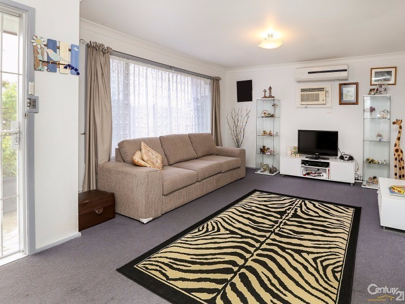 12 Buffier Crescent, Rutherford NSW 2320