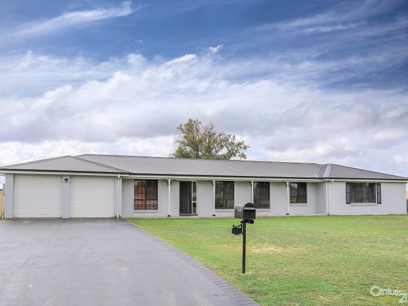 52 Forbes Crescent, Cliftleigh NSW 2321