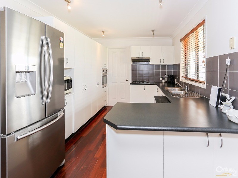 52 Forbes Crescent, Cliftleigh NSW 2321