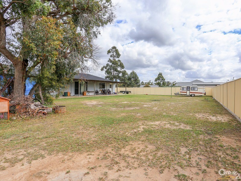52 Forbes Crescent, Cliftleigh NSW 2321