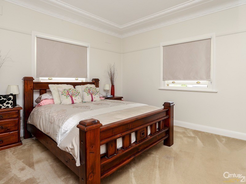 1 Second Avenue, Rutherford NSW 2320