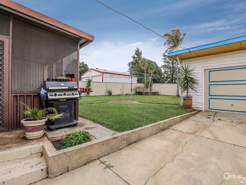 1 Second Avenue, Rutherford NSW 2320
