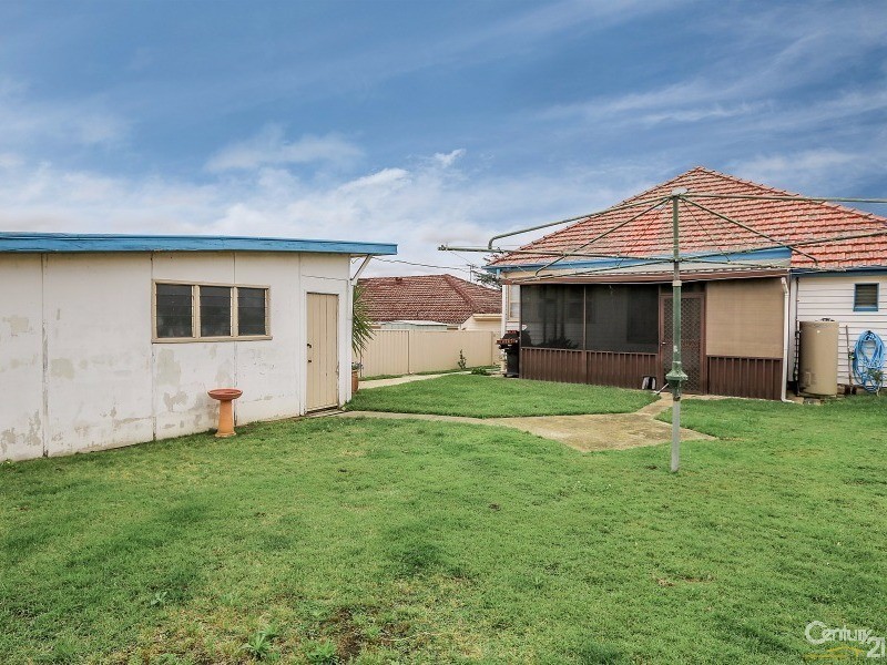 1 Second Avenue, Rutherford NSW 2320
