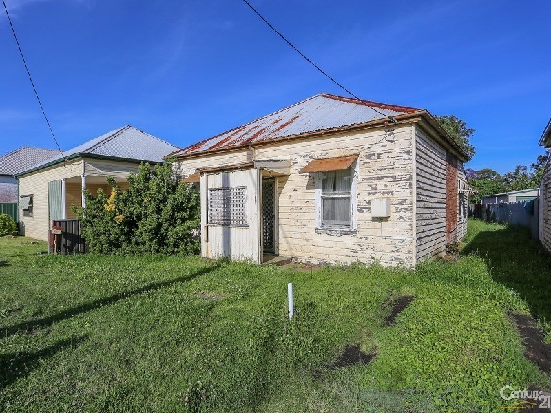 7 Station Street, Weston NSW 2326