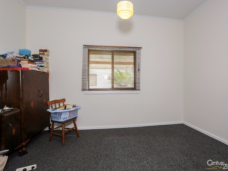 3 Elizabeth Street, Abermain NSW 2326