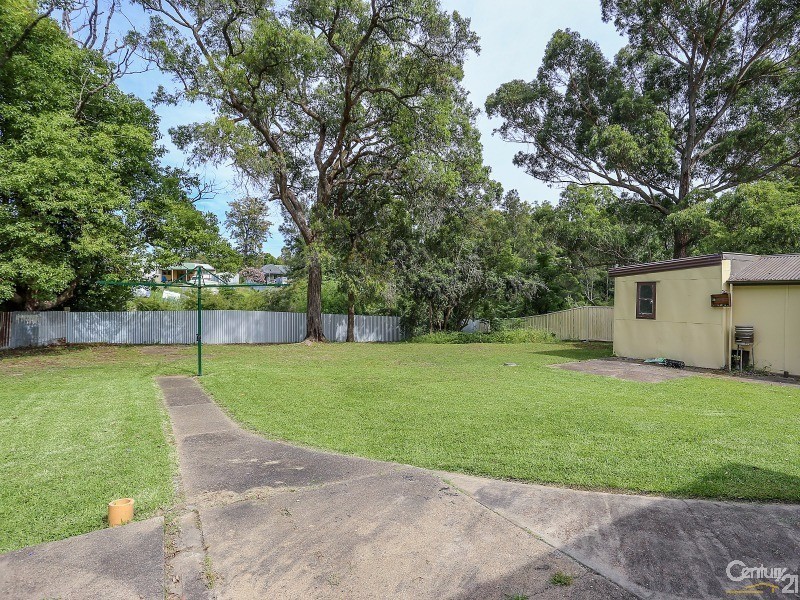3 Elizabeth Street, Abermain NSW 2326