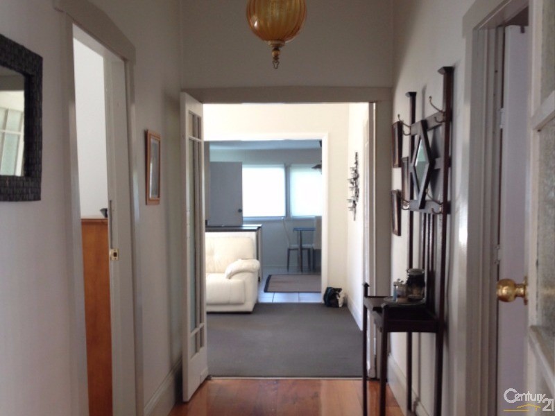 33 Day Street, East Maitland NSW 2323