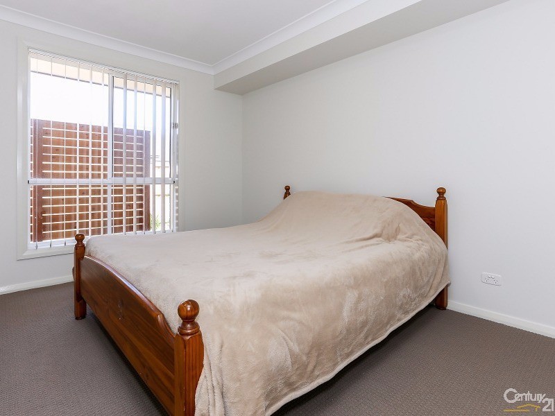1/10 Dove Street, Aberglasslyn NSW 2320