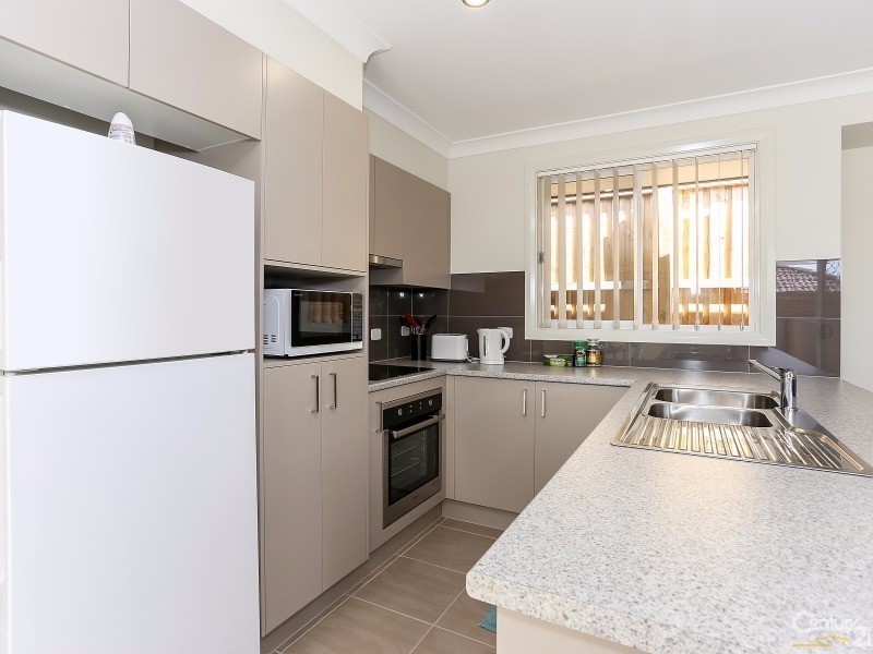 1/10 Dove Street, Aberglasslyn NSW 2320