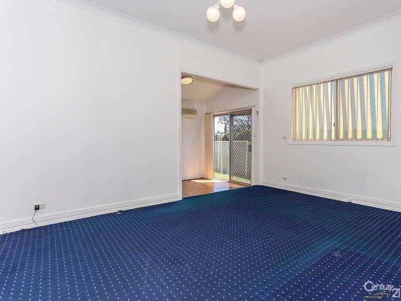 60 Government Road, Weston NSW 2326