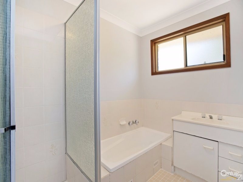 4 Dumont Close, Rutherford NSW 2320