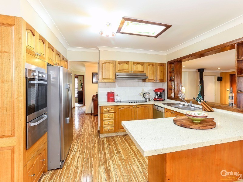 37 Adele Cres, Ashtonfield NSW 2323