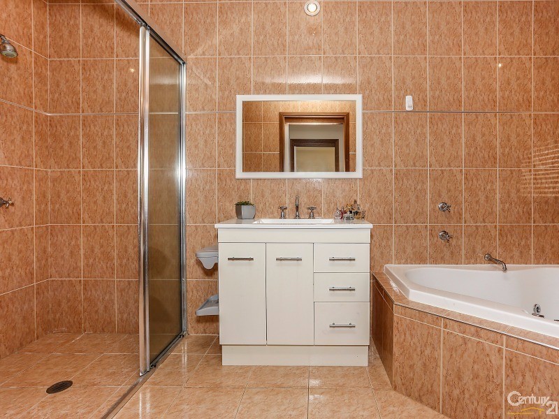 55 Largs Ave, Largs NSW 2320