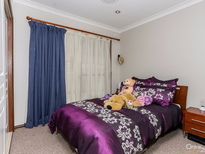 55 Largs Ave, Largs NSW 2320