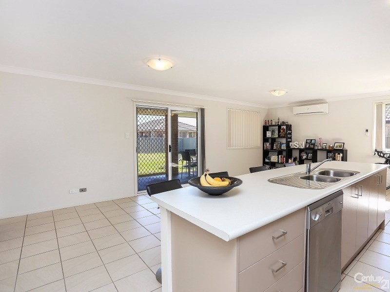 21 Fonda Ave, Rutherford NSW 2320